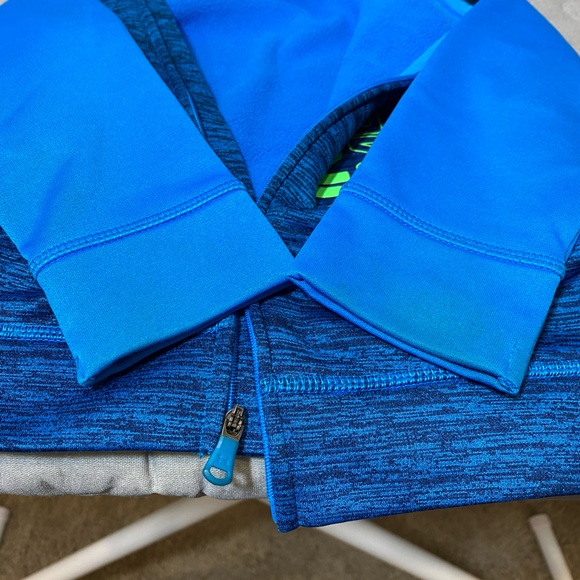 Under Armour Zip-up Graphic Hoodie - Picture 7 of 7